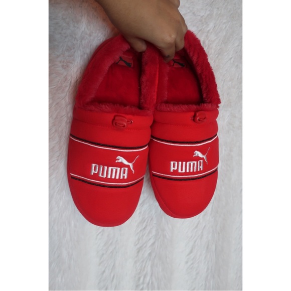 3 DIFFERENT PUMA SLIPPER COLORS ❤️👽💚 - Picture 4 of 9